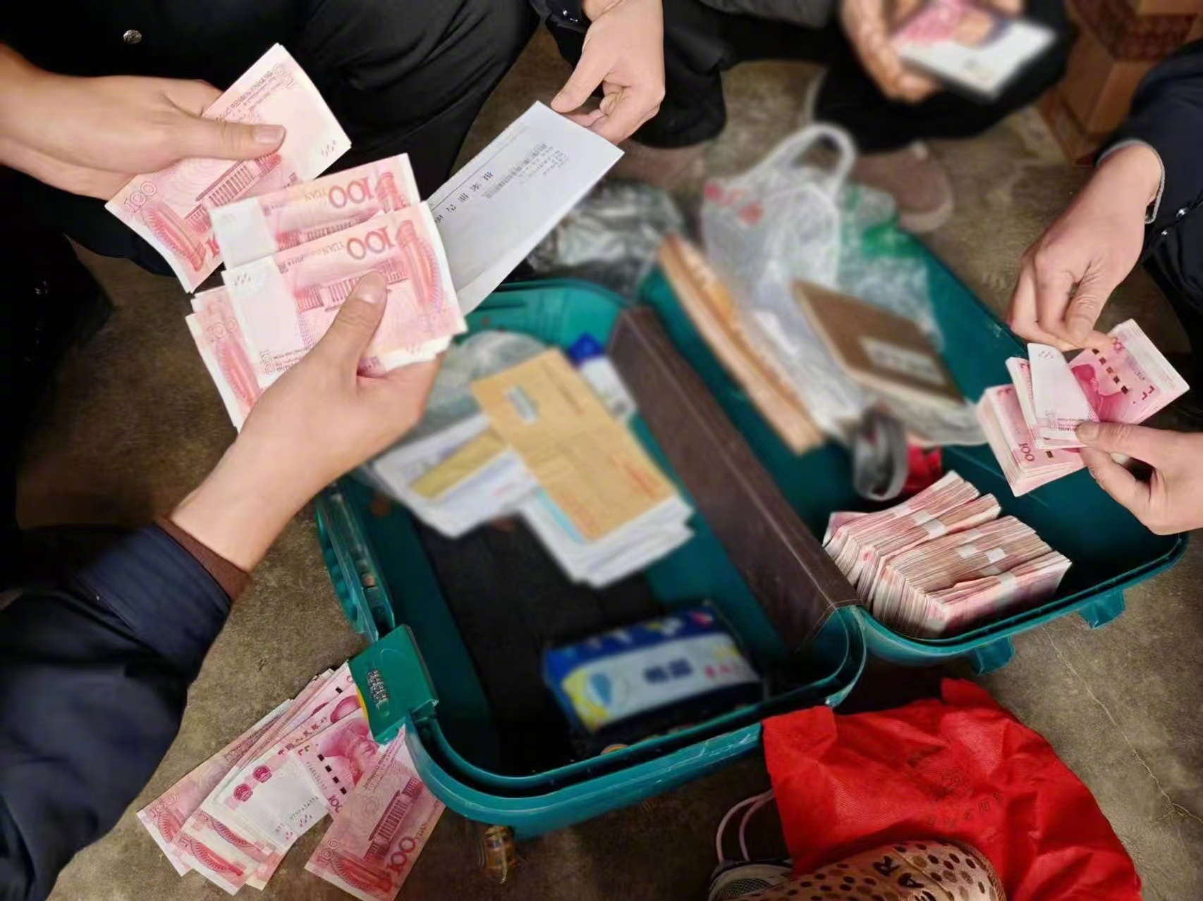 最新带现金几十万能过安检方法分析(最方便真实的武义县携带现金过安检有具体规定吗方法)